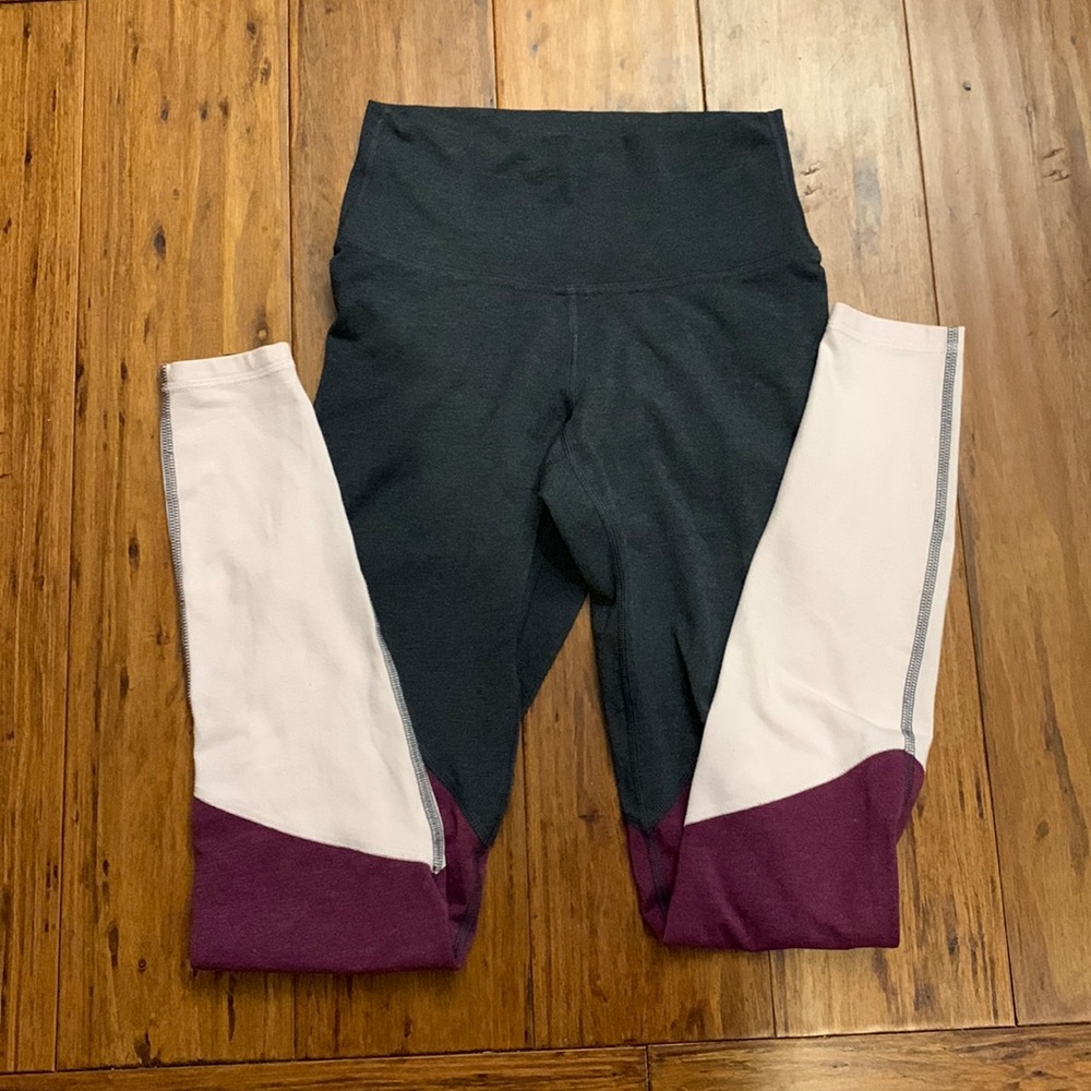 2/$15 Old Navy Active Leggings